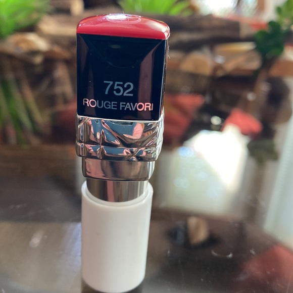 Dior #752 Rouge Favori Lipstick - Picture 7 of 7
